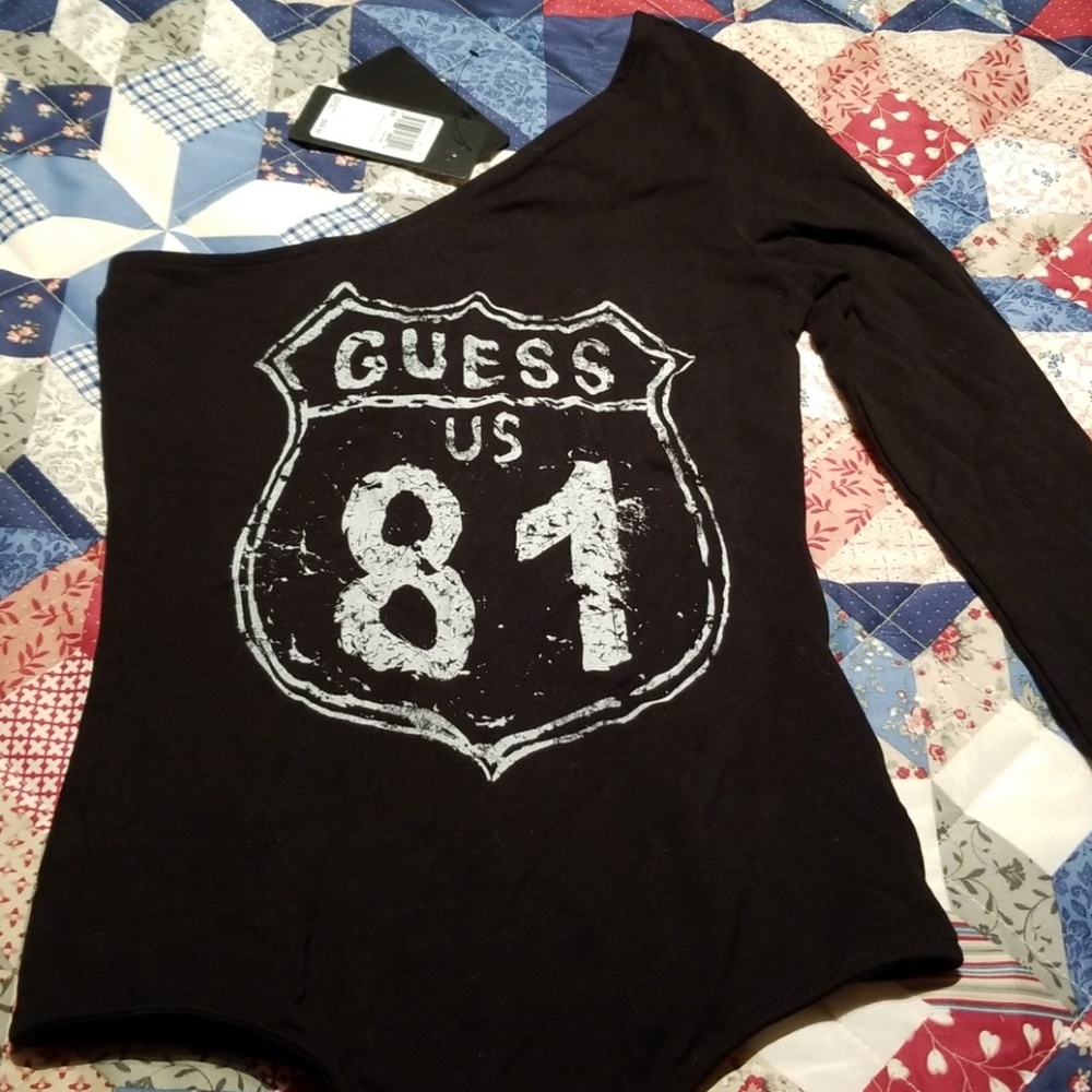 Guess Bodysuit shirt XS